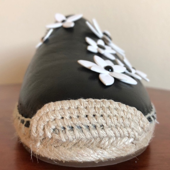 MICHAEL Michael Kors LOLA ESPADRILLE SHOES - Picture 3 of 7